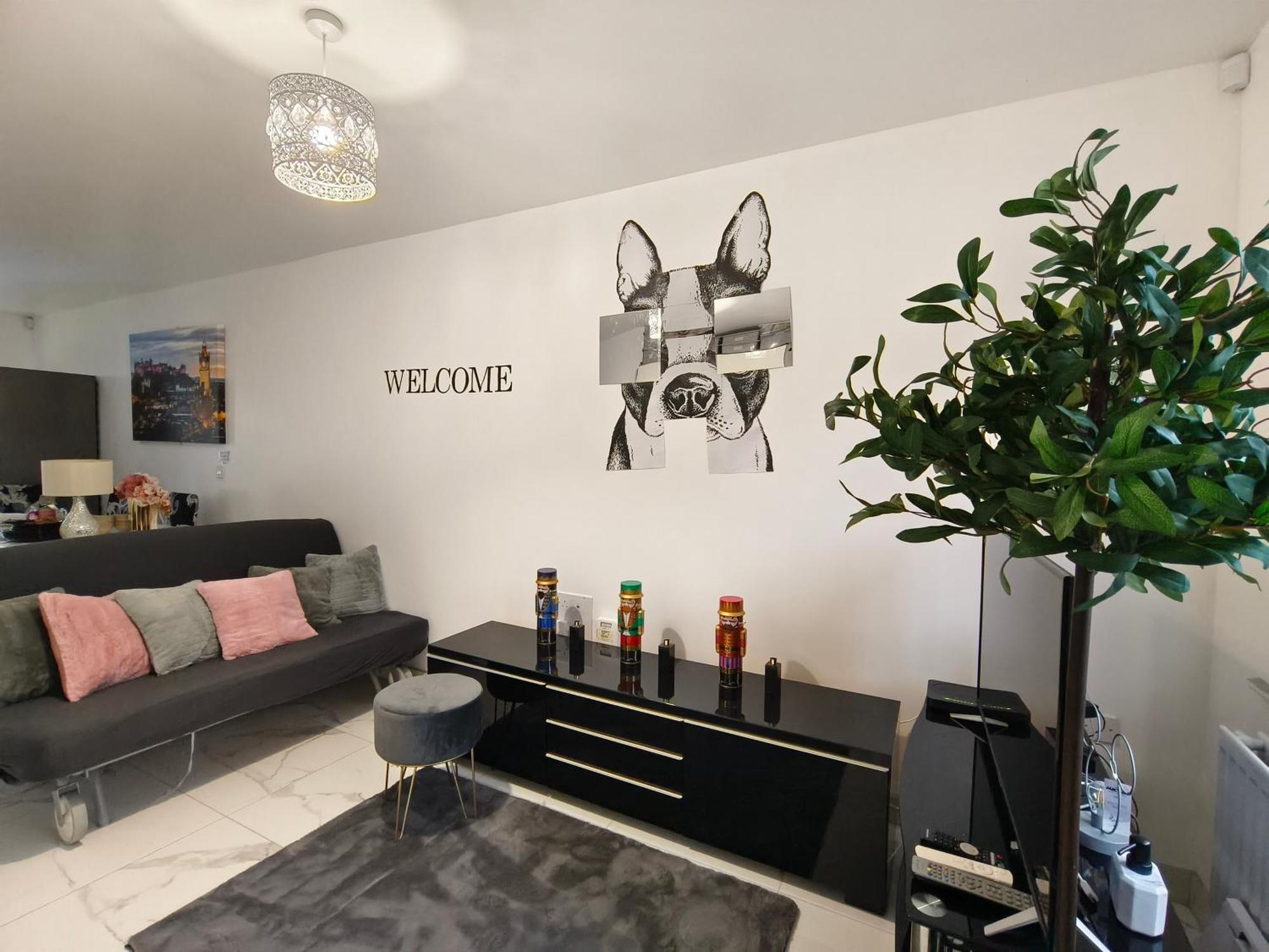Shared House - 10 Mins From Piccadilly Station/Man Uni/O2 Apollo, Manchester